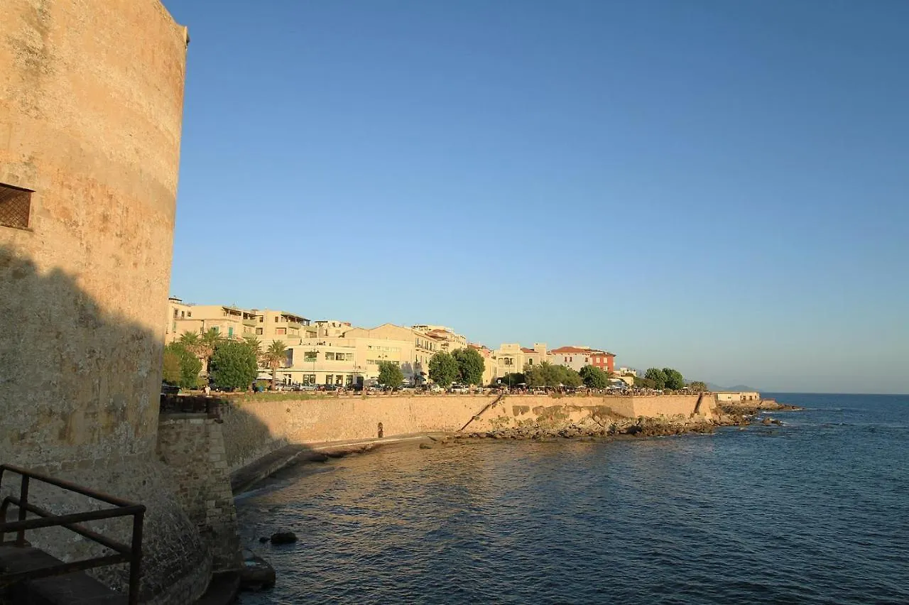 Amethyst Attic In Old Town By Sea Apartment Alghero 0*,